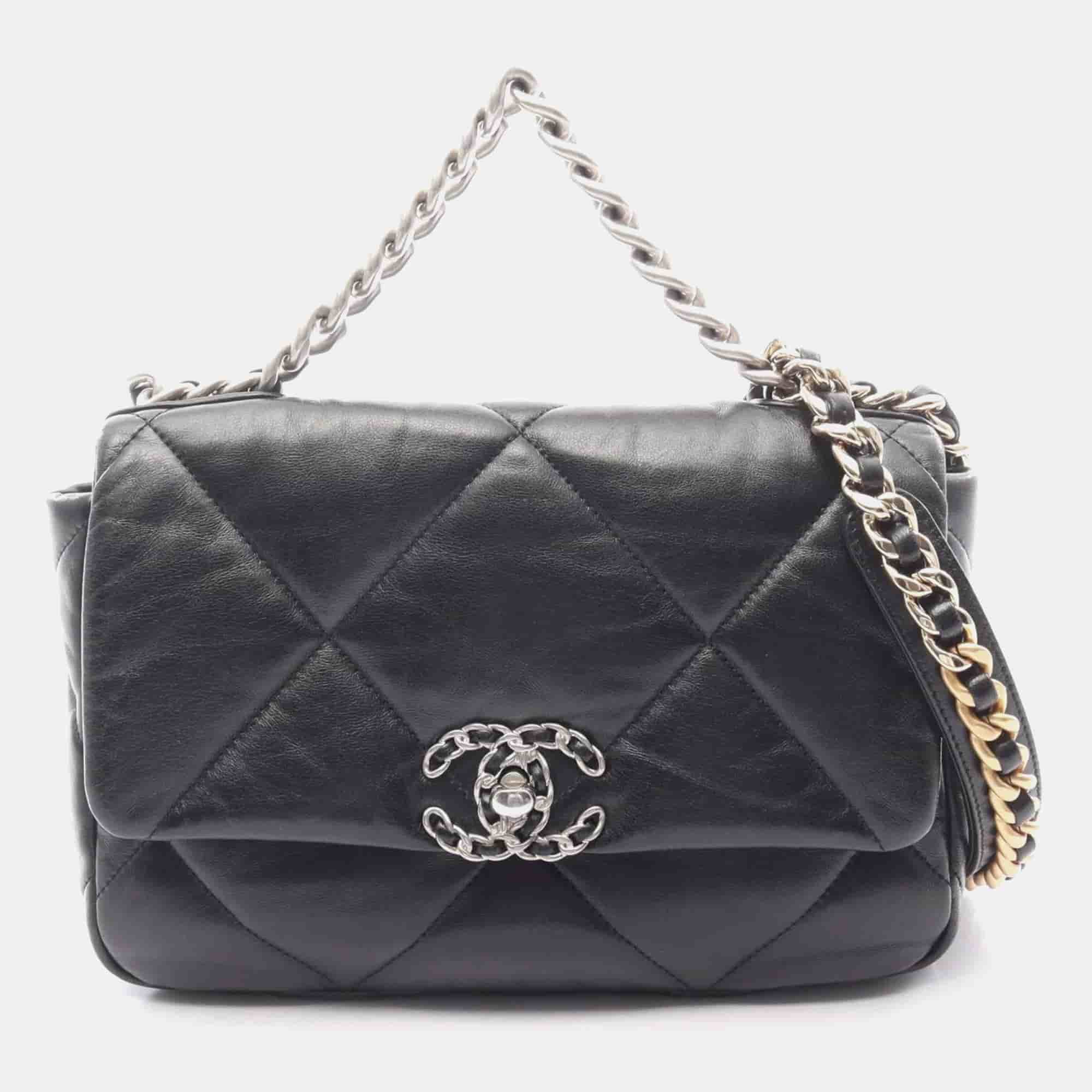 Chanel 19 Matelasse Black Leather Shoulder Bag