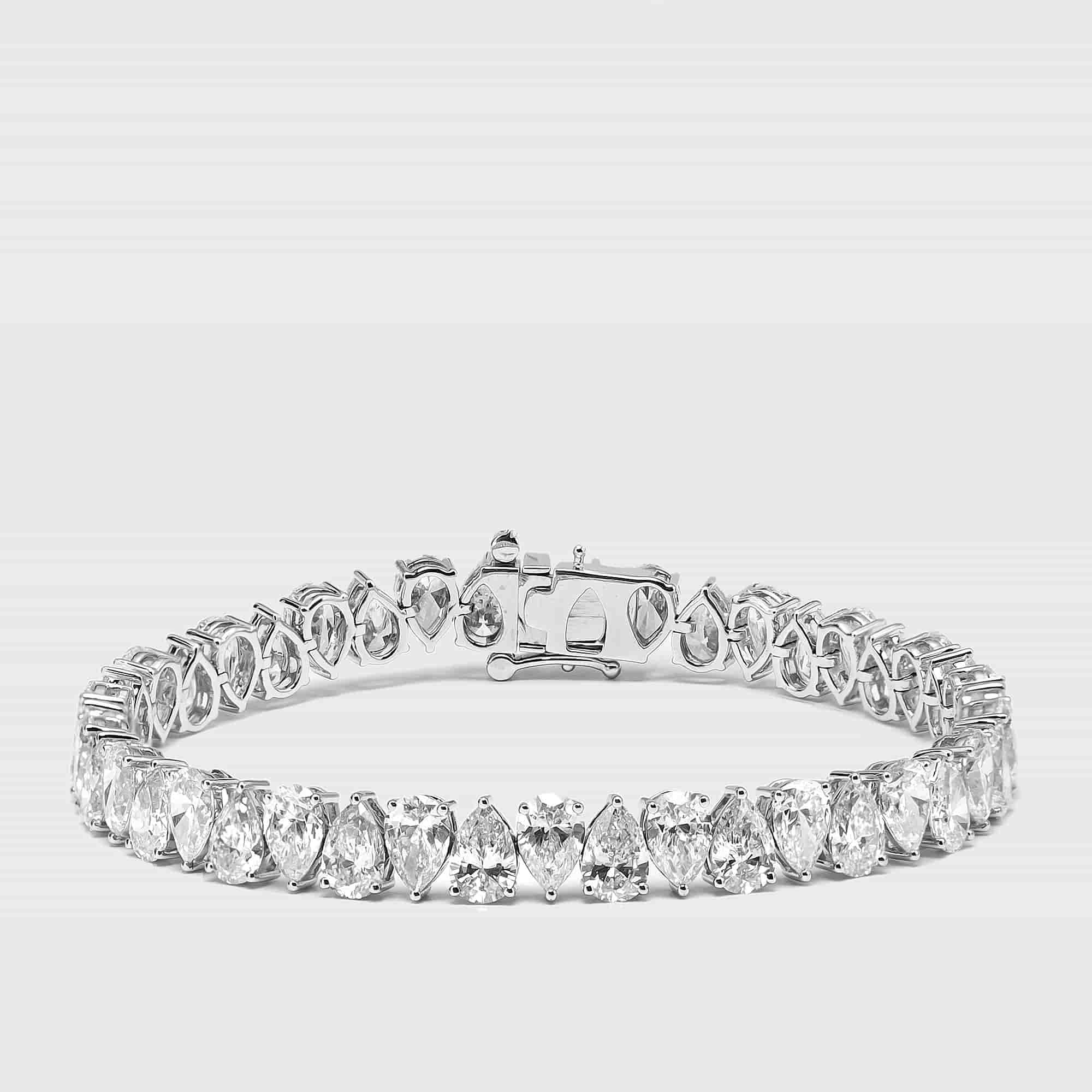 16.5 cts Pear Lab Grown Diamonds 18k White Gold Bracelet