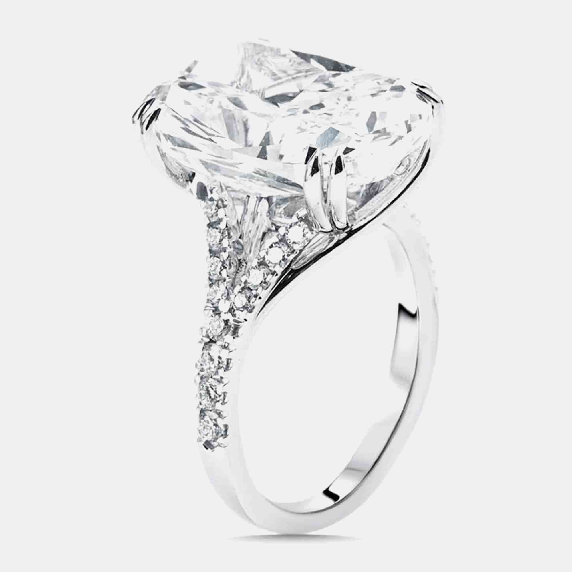 12.5 cts Radiant, Round Lab Grown Diamonds 18k White Gold Ring Size 54