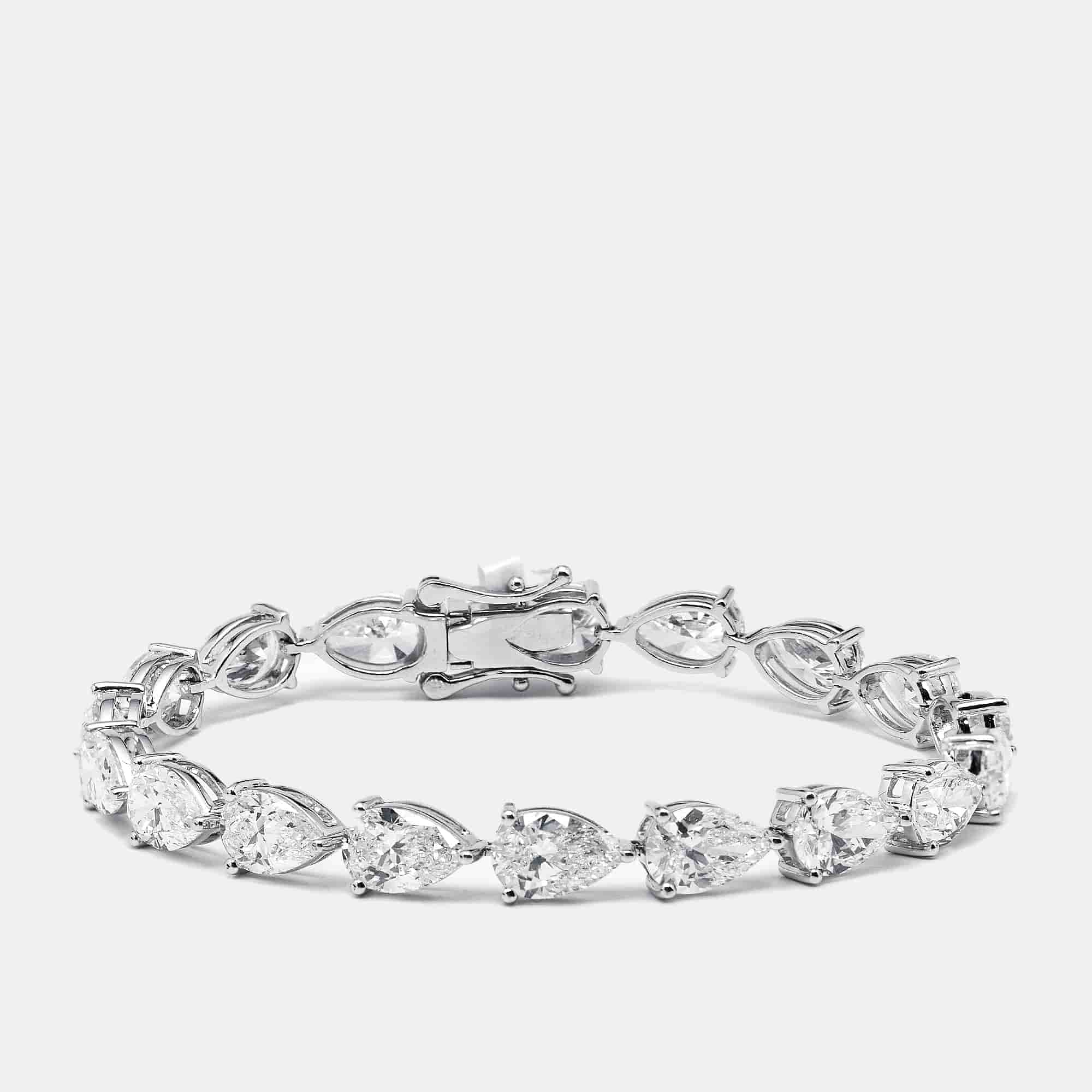 18.5 cts Pear Lab Grown Diamonds 18k White Gold Bracelet