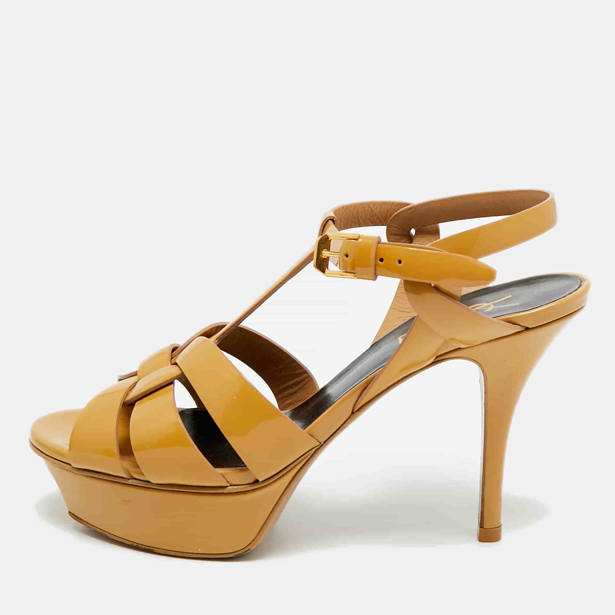 Saint Laurent Tribute Size 35.5 Beige Patent Leather Ankle Strap Sandals