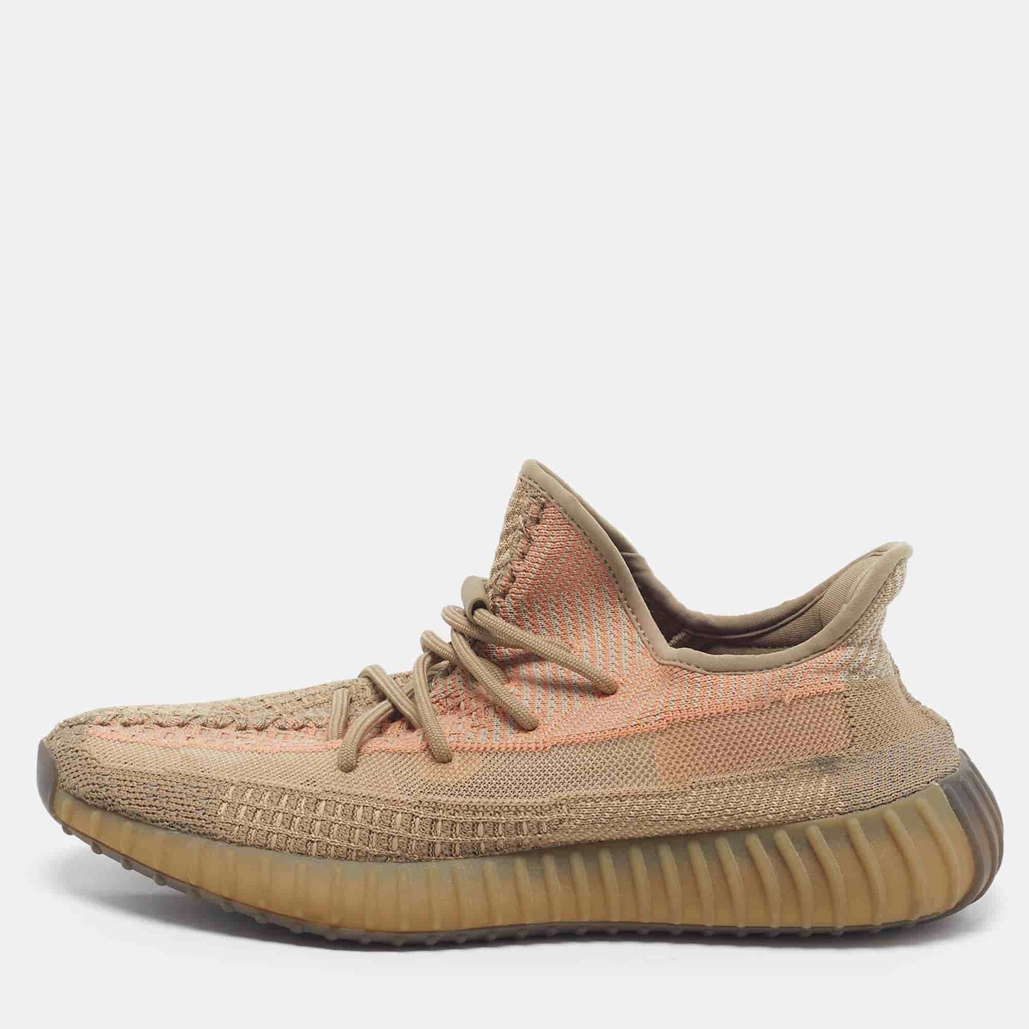 Yeezy x Adidas Boost 350 V2 Size 44.5 Beige Knit Fabric Sand Taupe Low Top Sneakers