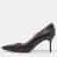 Manolo Blahnik BB Size 40 Black Leather Pointed Toe Pumps