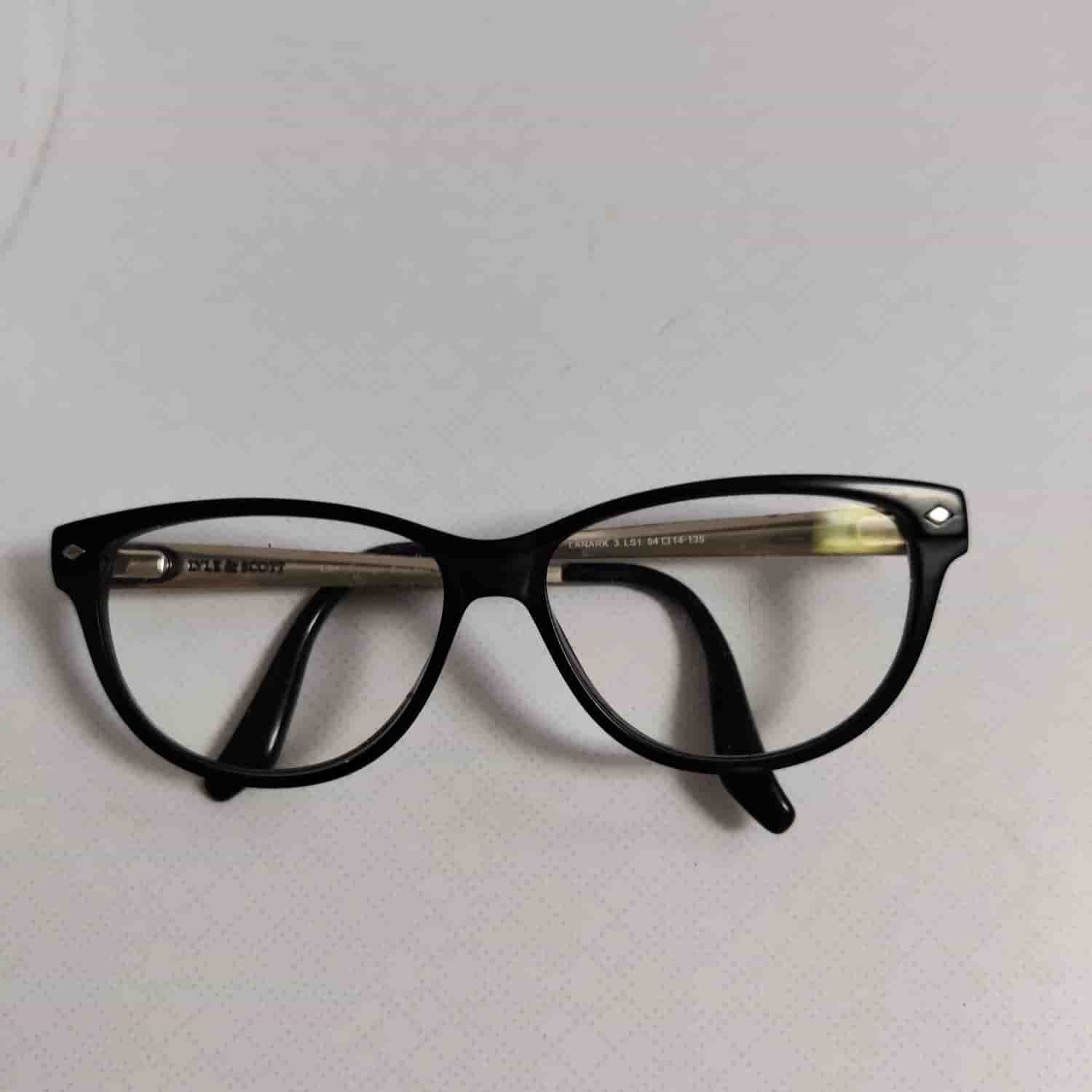 Lyle & Scott glasögon 54¤14-135 Modell: Lanark 3 LS1