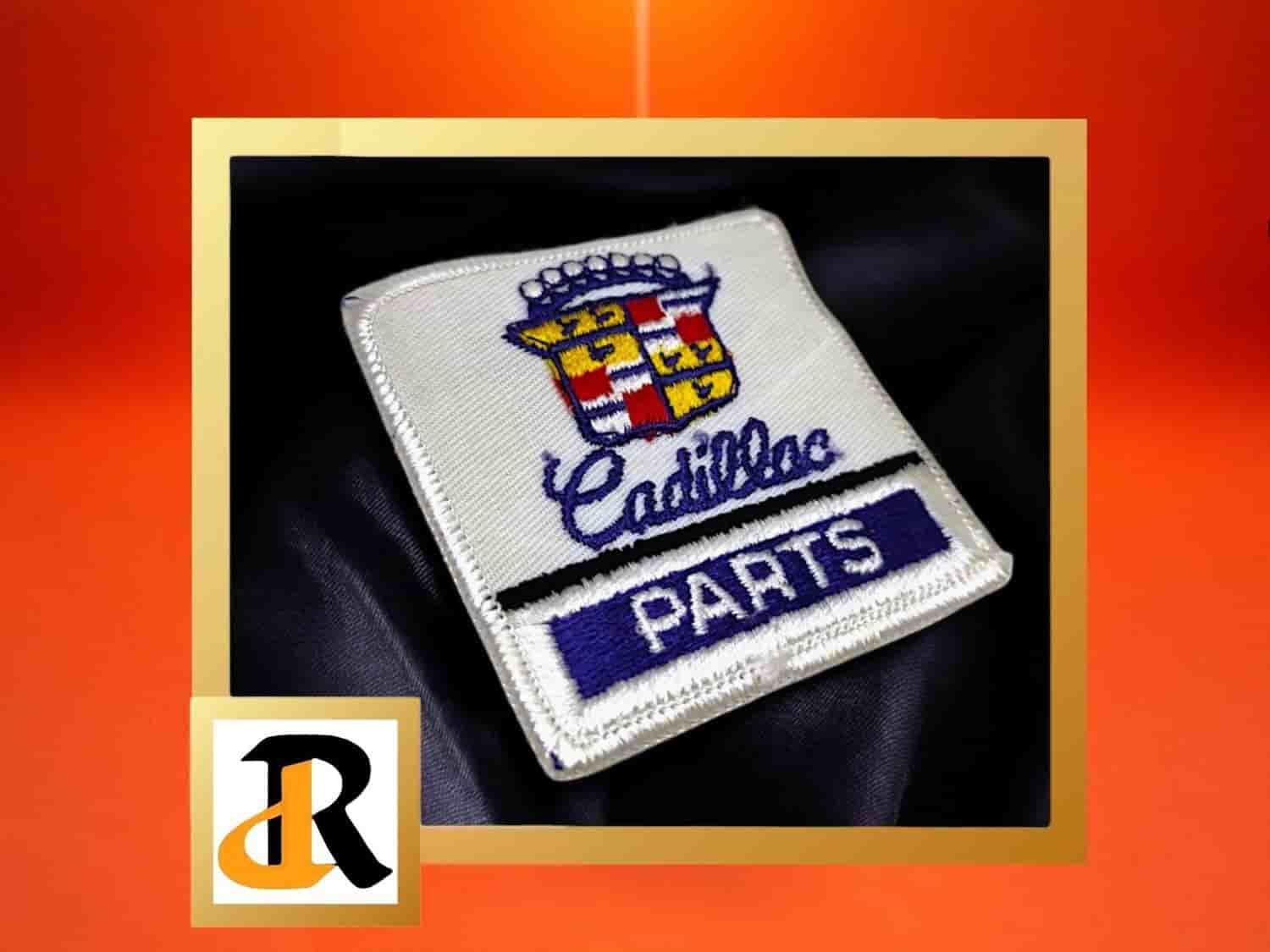 Cadillac vita, blå, röda, gula tygmärken patch