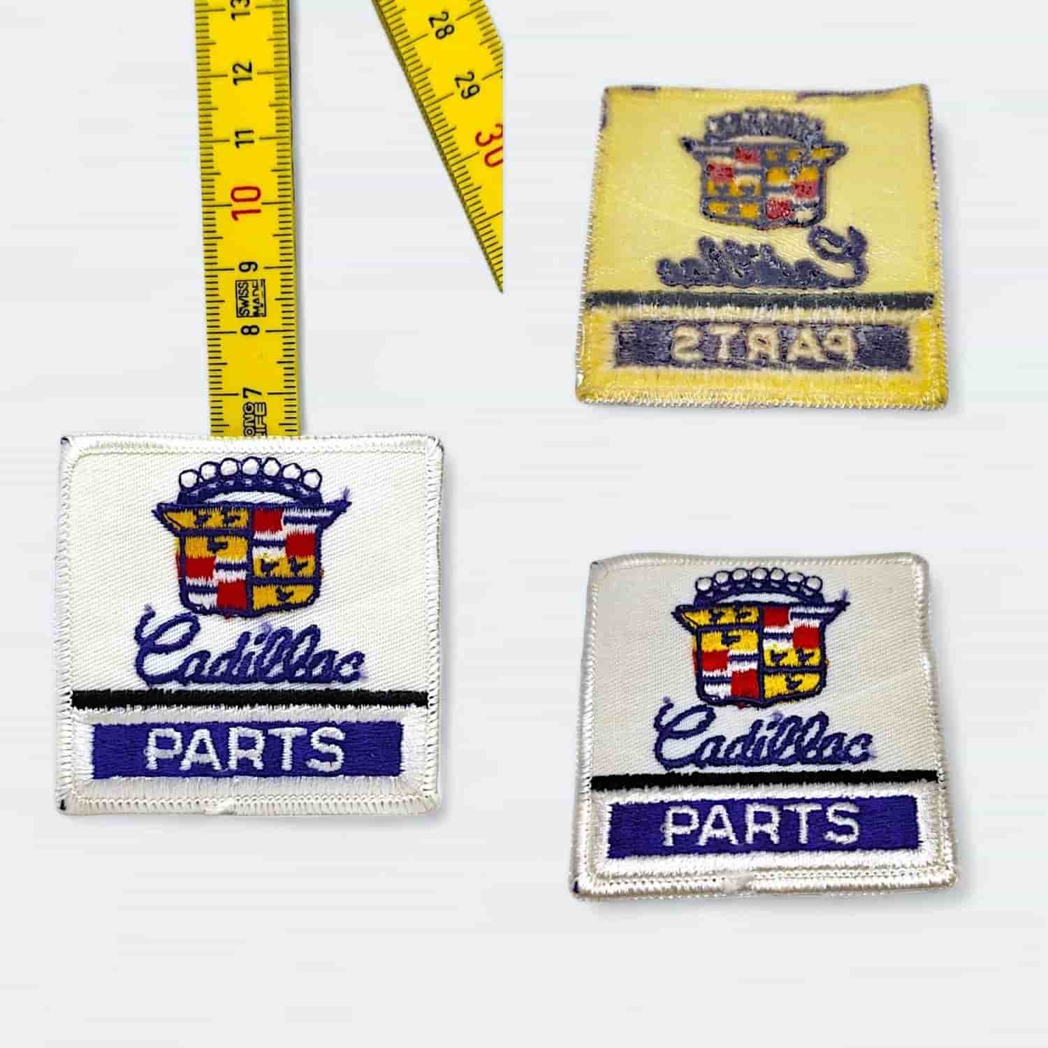 Cadillac vita, blå, röda, gula tygmärken patch