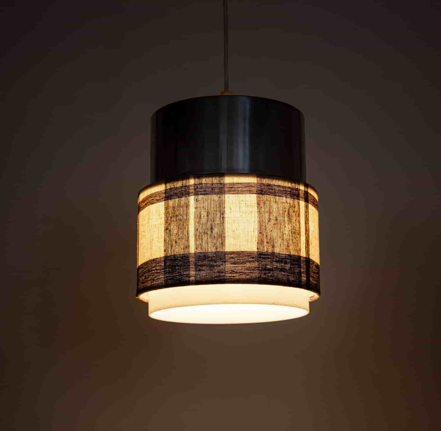LUXUS taklampa, design Uno och Östen Kristiansson, Cylindus, 60-tal.
