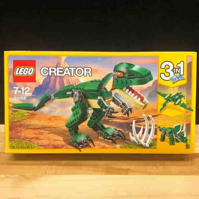 LEGO Creator 31058 "Mäktiga dinosaurier" - från 2017, oöppnad /förseglad!