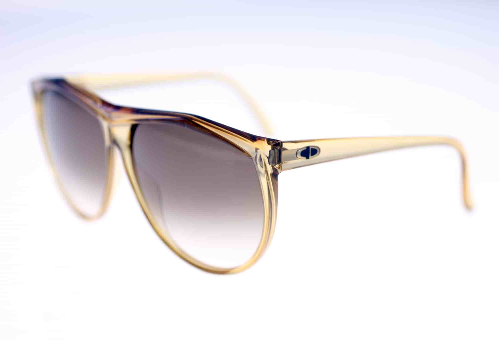 Christian Dior 2231 10 ladies vintage sunglasses-circa 1980s-Made in Germany-30g