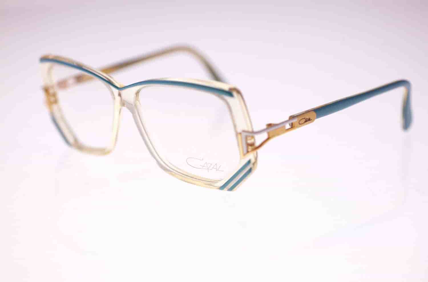 Cazal Mod 176 Col 231 ladies vintage sunglasses with original clear lenses-NEW