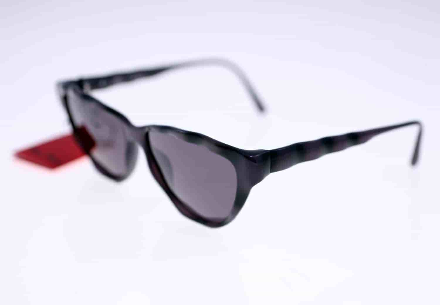 Paloma Picasso 3852 80 ladies vintage sunglasses with original soft case-1980s