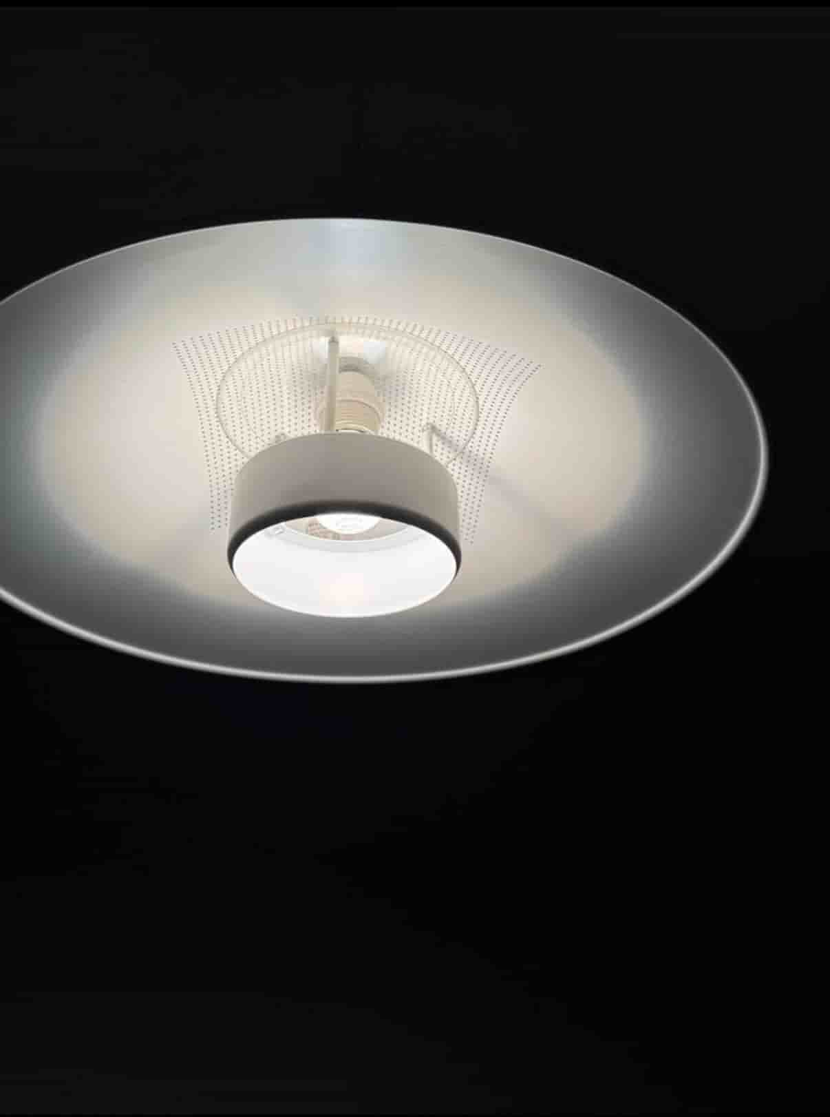 Taklampa - Skandinavisk från 1970-tal- perforerad metall. Lux Light - Sverige