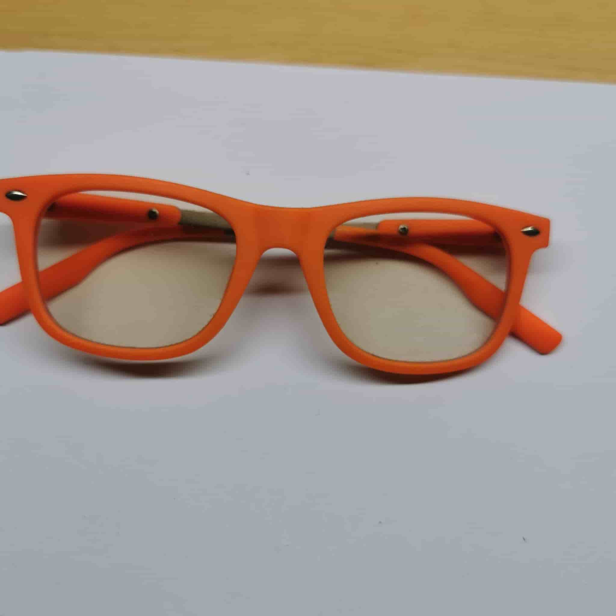 Orangea glasögon