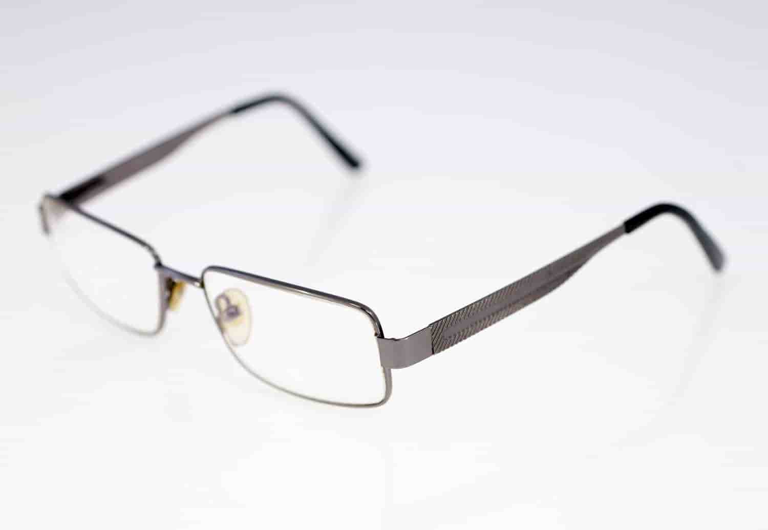Dunelm Houston C2 eyeglasses-Prescription lenses fitted-circa 00's (Weight: 24g)