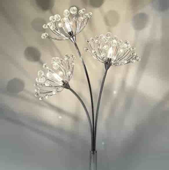 Malmbergs Bordslampa Iris, krom