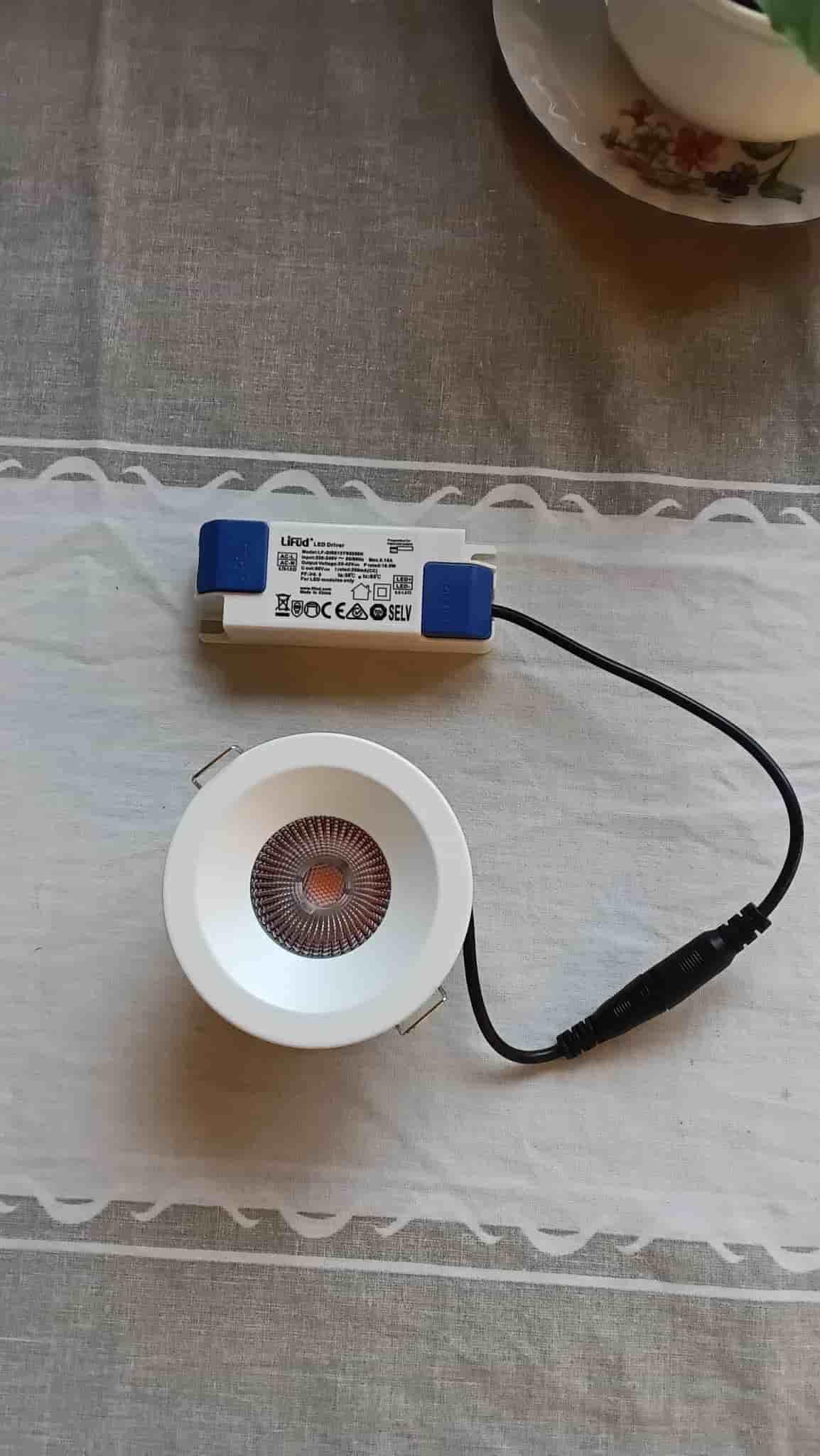 Rendl Bella LED Infälld Spot