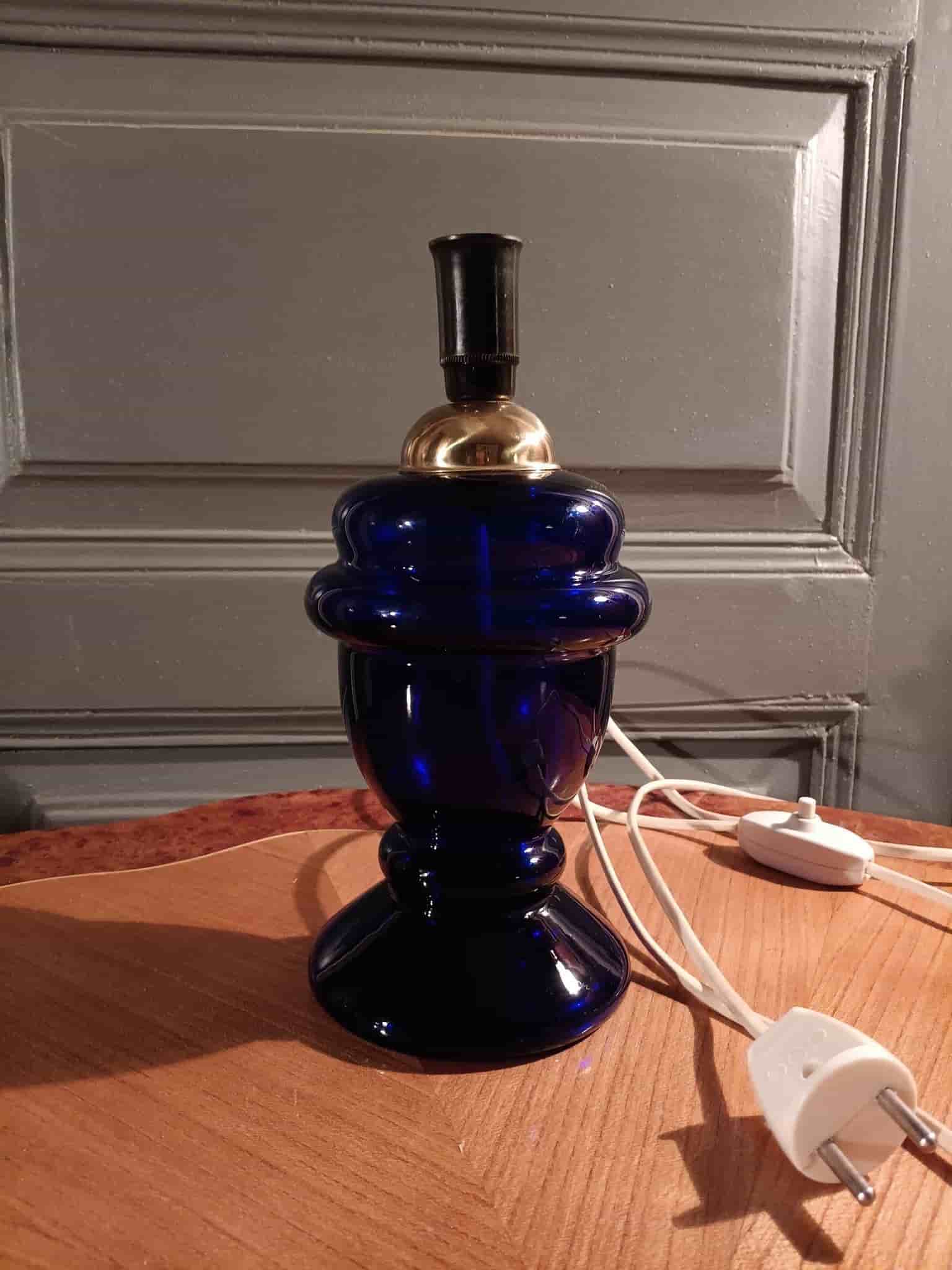 Bordslampa i koboltblått glas