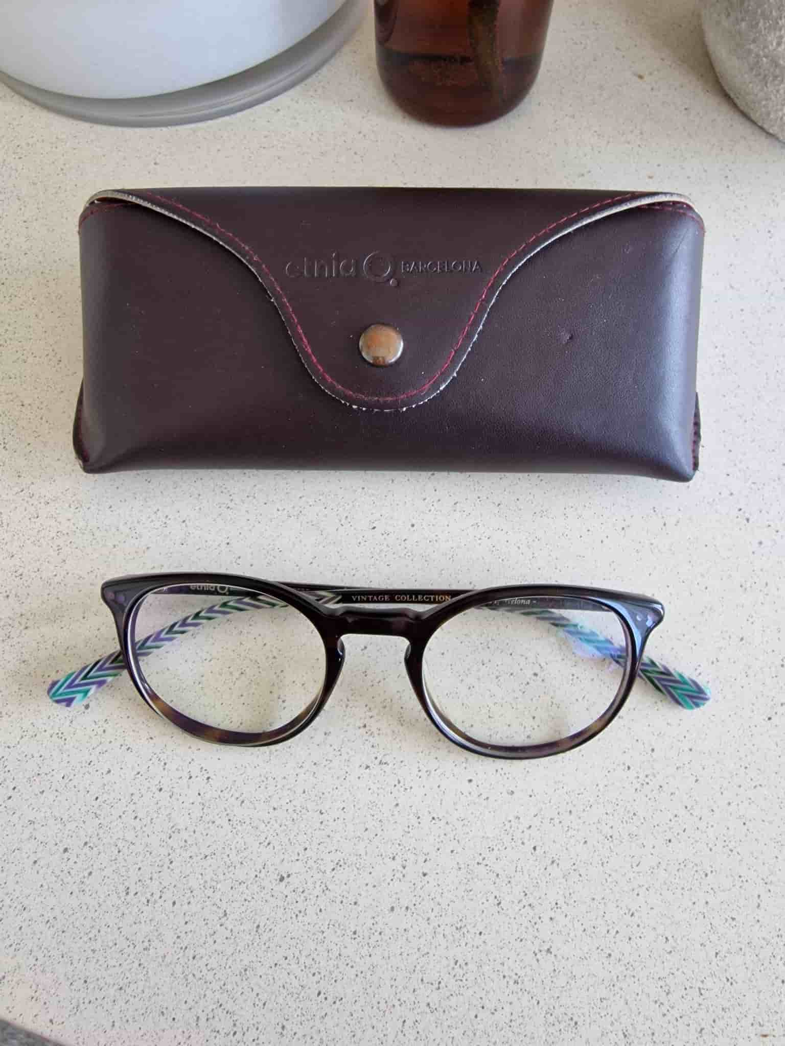 Etnia Barcelona glasögonbågar "Vintage Collection" med fodral