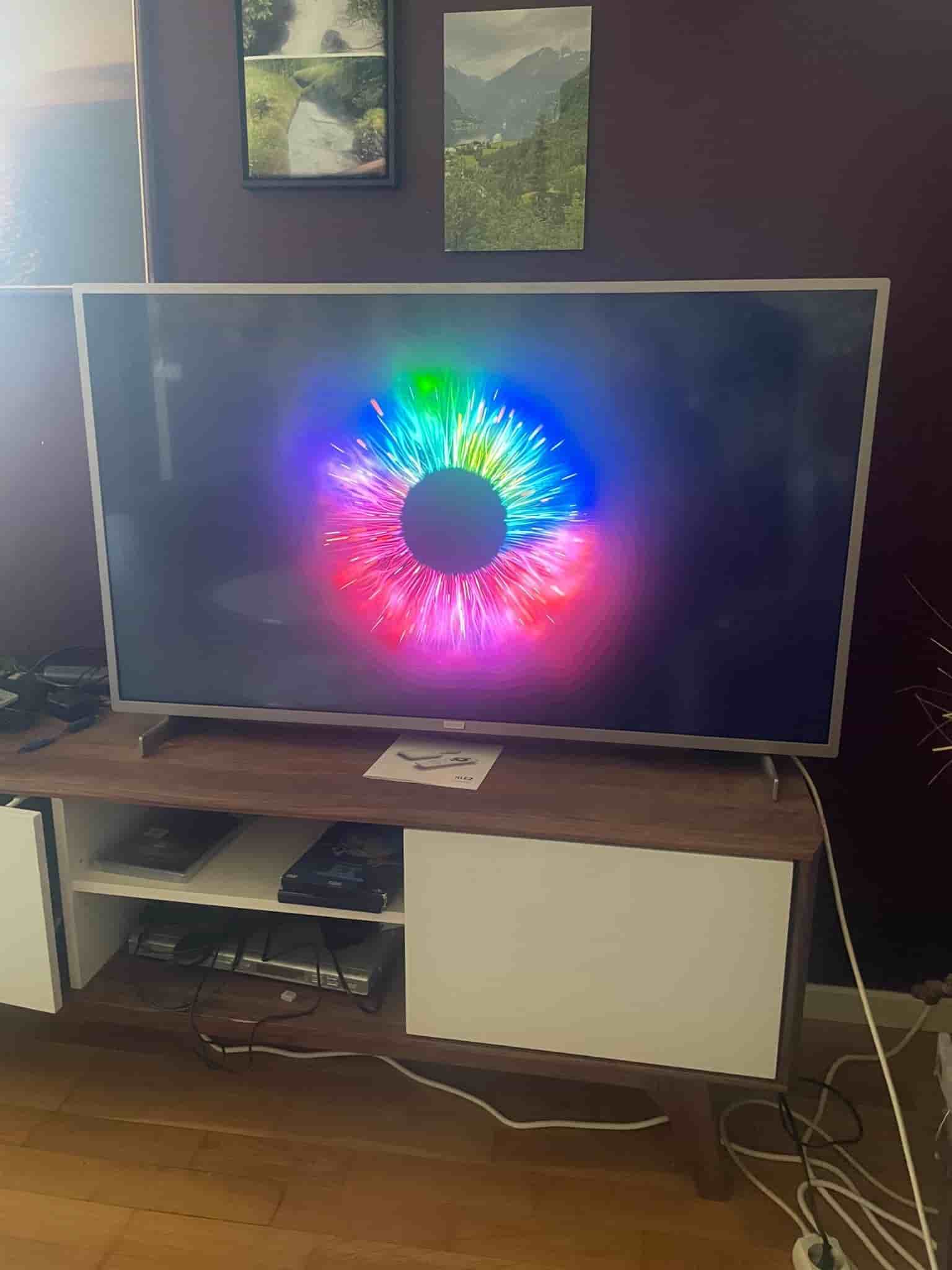 Philips 43 tums TV med Tele2 TV Hub Mini