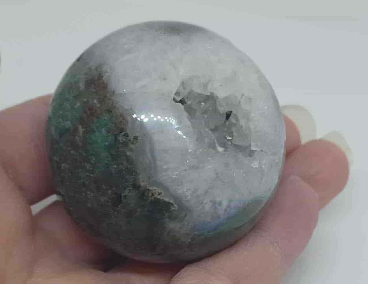 Äldre Mossagat klot med kvarts, 183g, 4.5cm