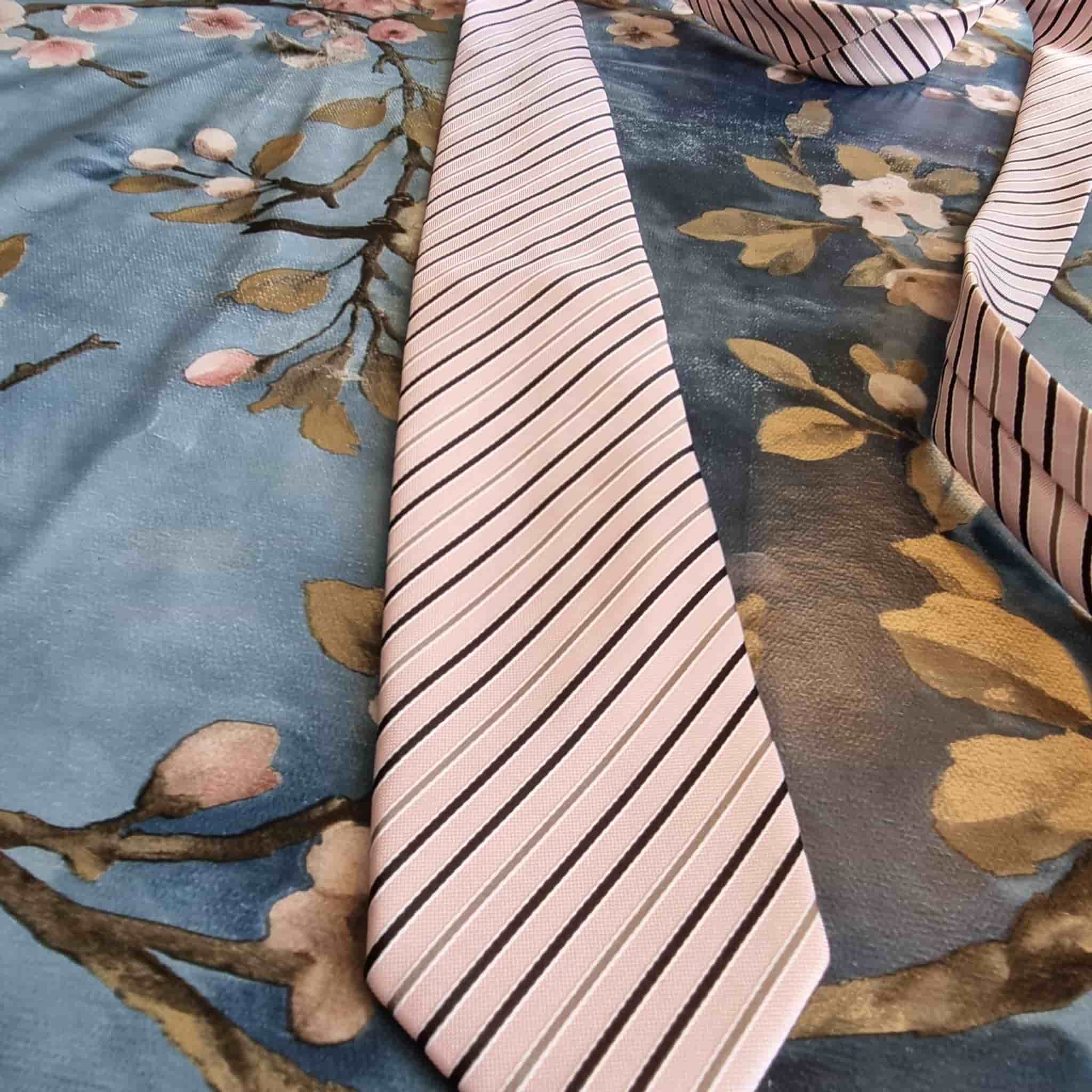 Vd HEUVEL TEXTILES rosa, grå, svart slips