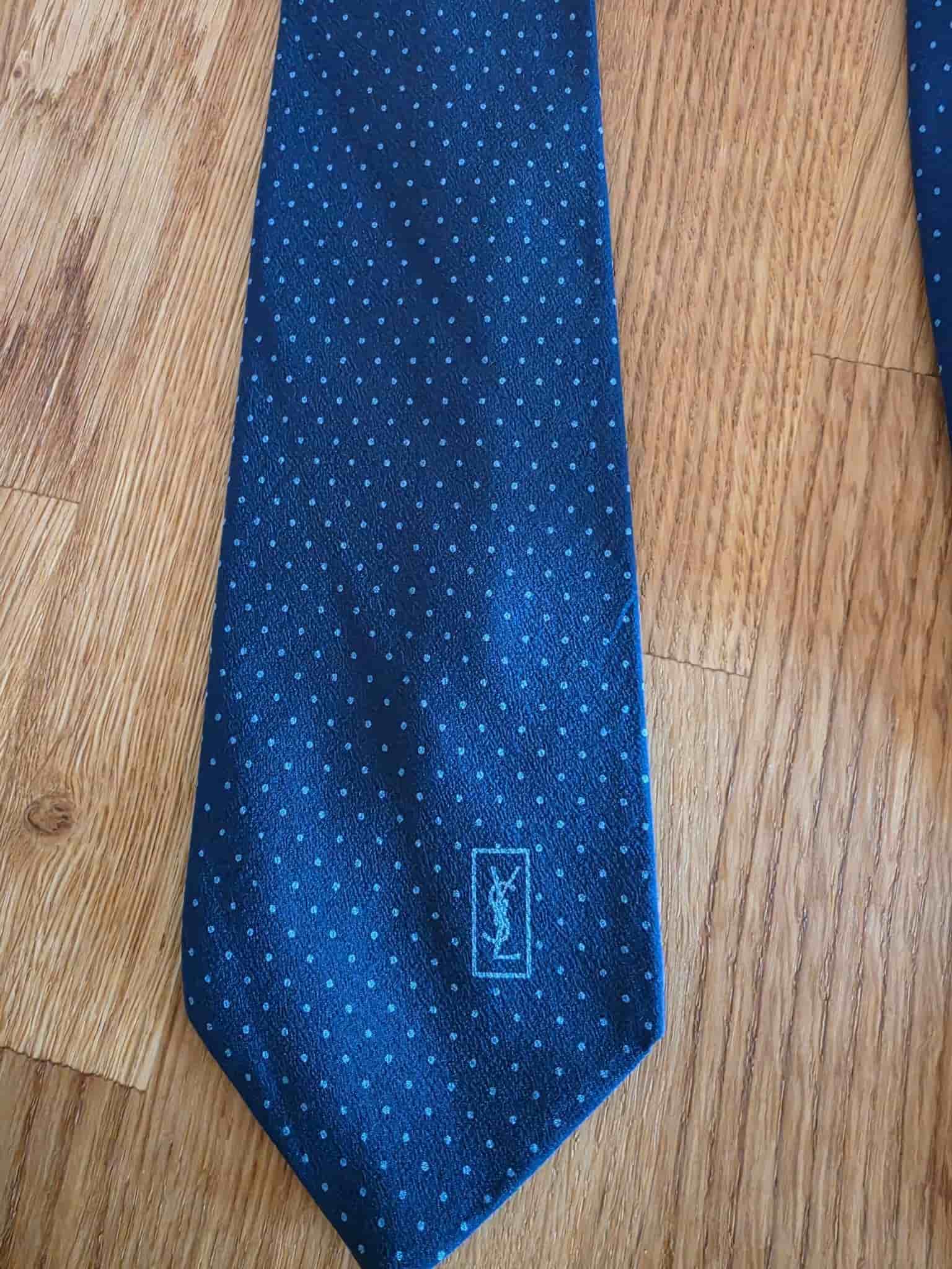 Yves Saint Laurent blå slips