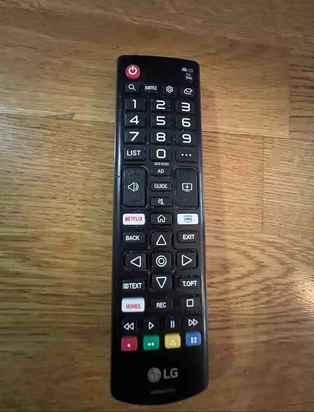 LG Smart TV 43 tum 4K med fjärrkontroll