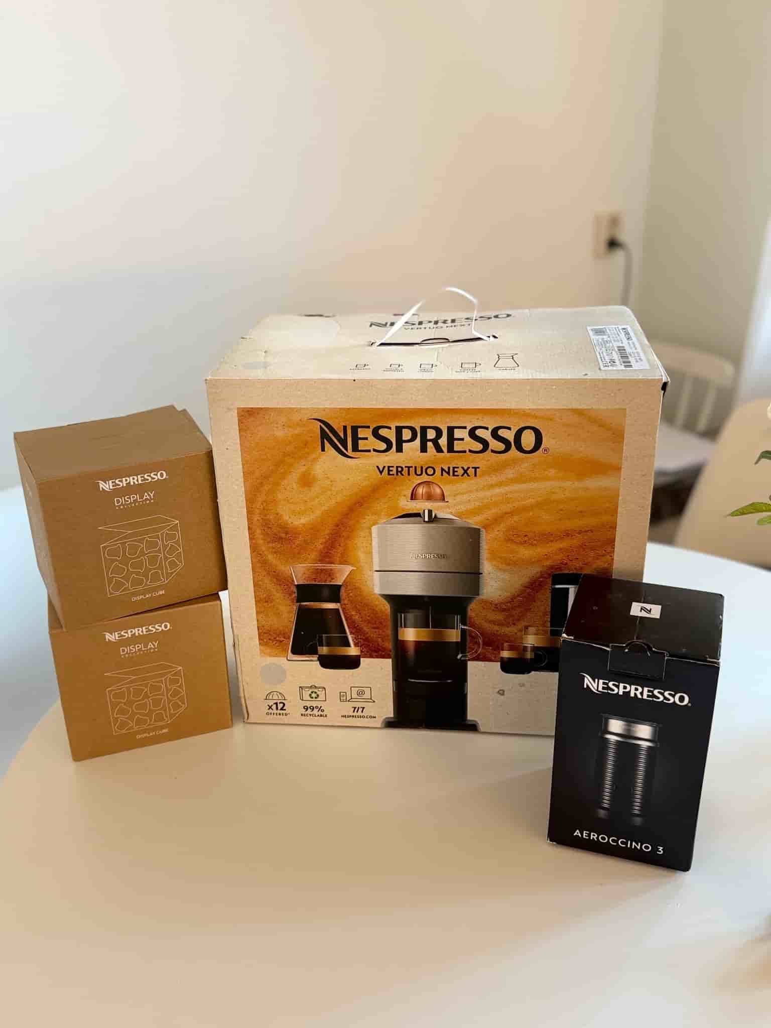 Nespresso Vertuo Next – komplett paket (Som Nytt)