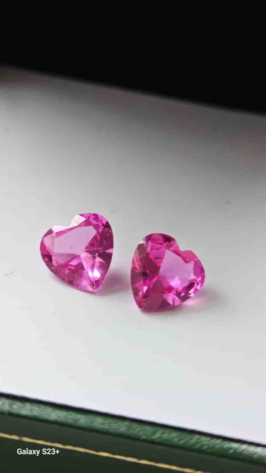Rosa hjärtformade Safir 7,5Ct. ädelstenar
