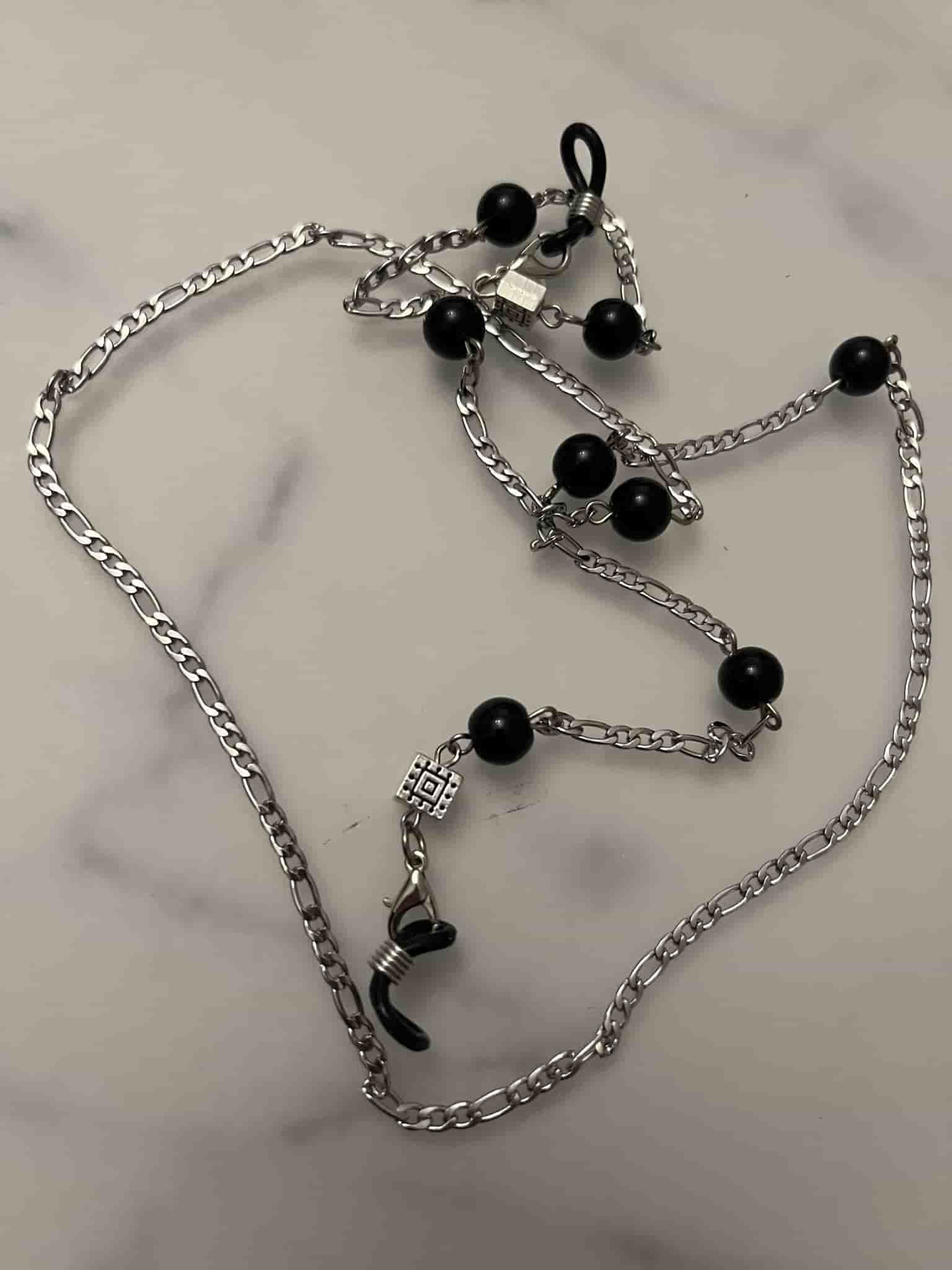 Glasögonkedja med svarta pärlor/ halsband