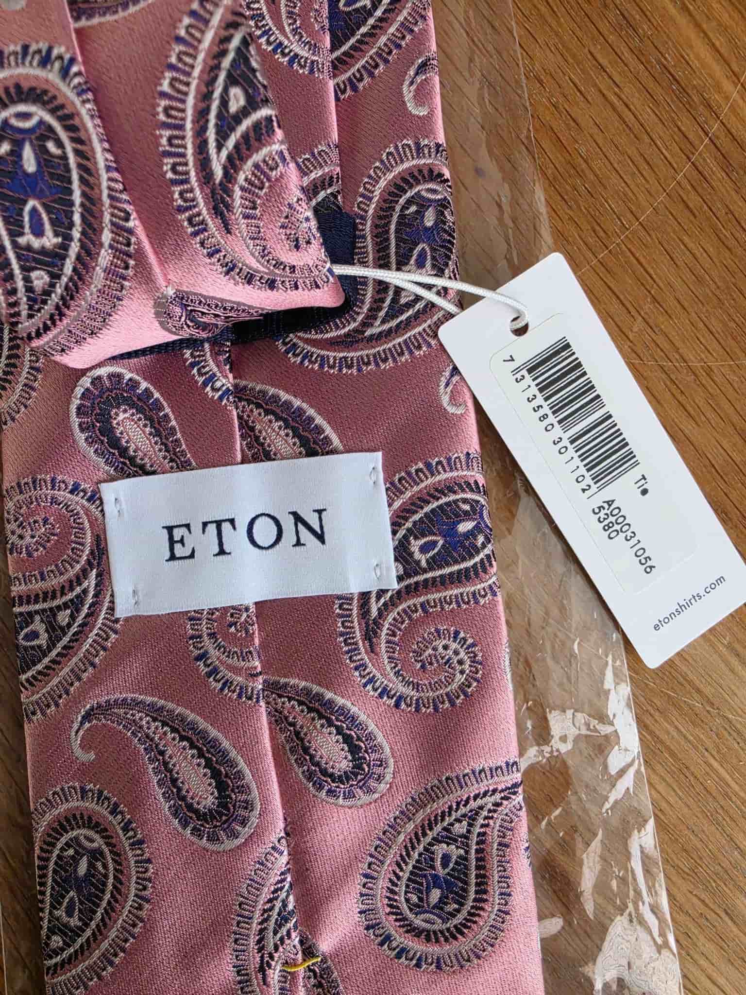 Eton rosa slips med paisleymönster