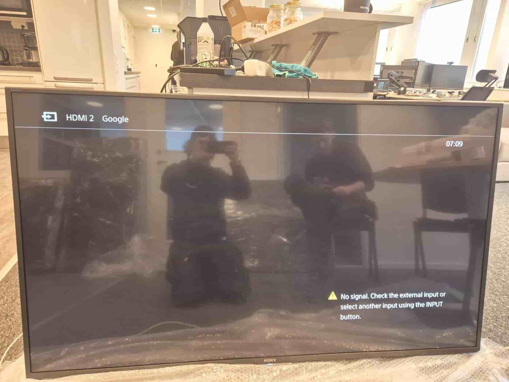 Sony KD-65XD7504 65” – defekt / pixelskada – endast upphämtning