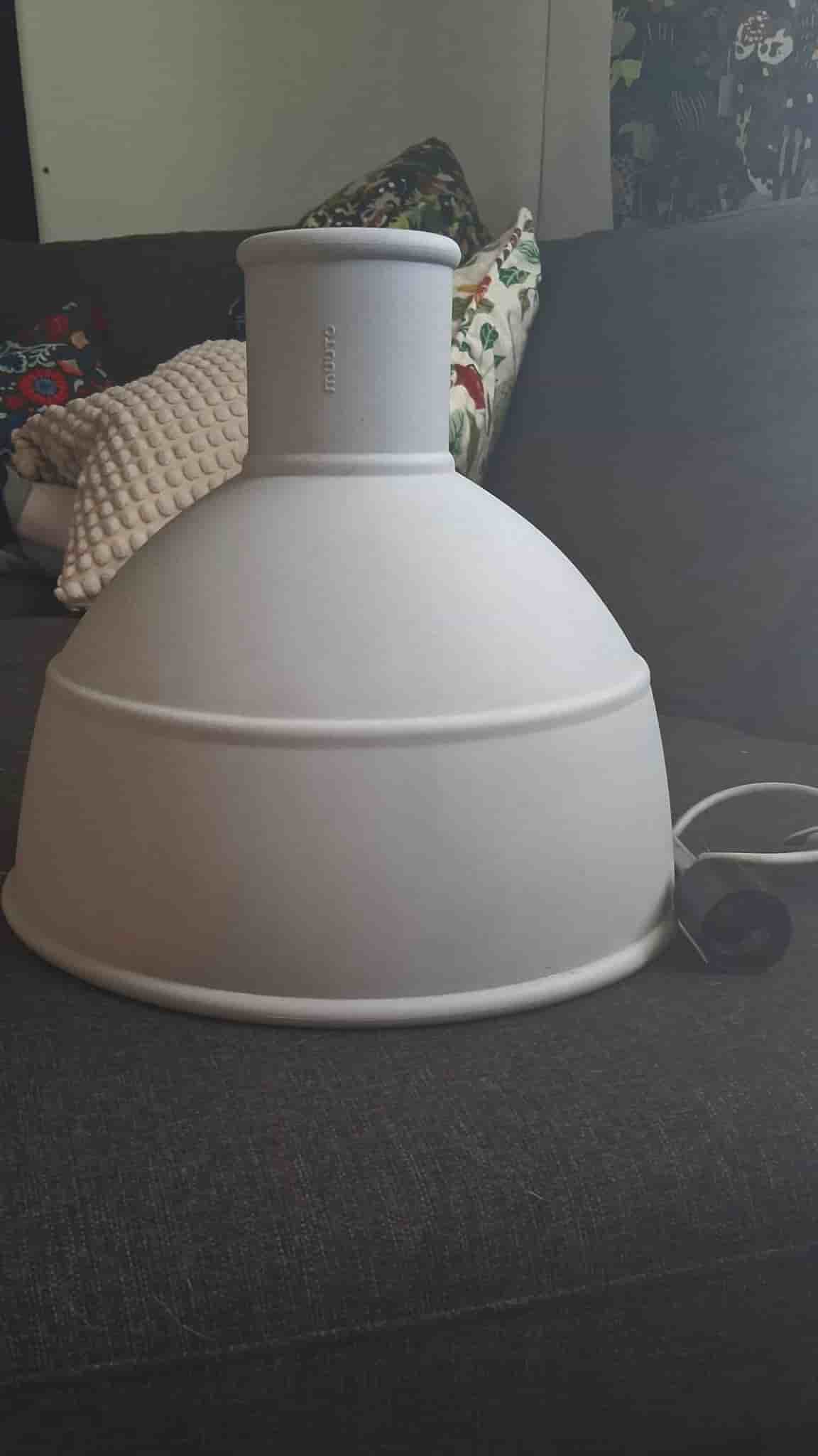 Muuto Unfold taklampa, grå