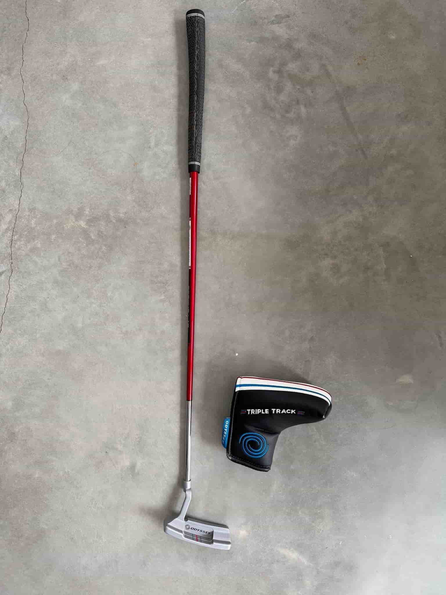 Odyssey White Hot OG Putter Triple Track m. Headcover