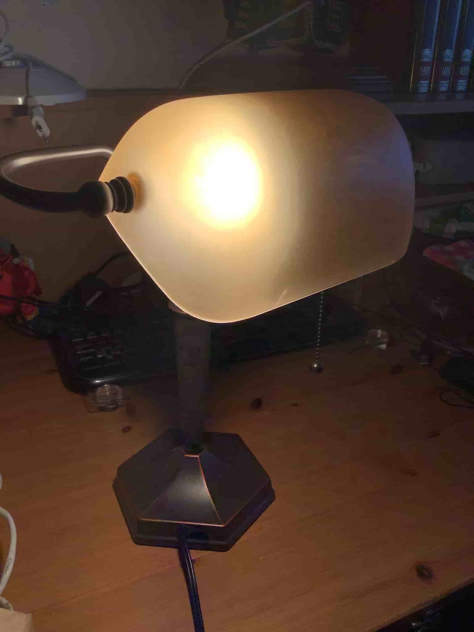 Gul Bankirlampa / bankers lamp / skrivbordslampa stor