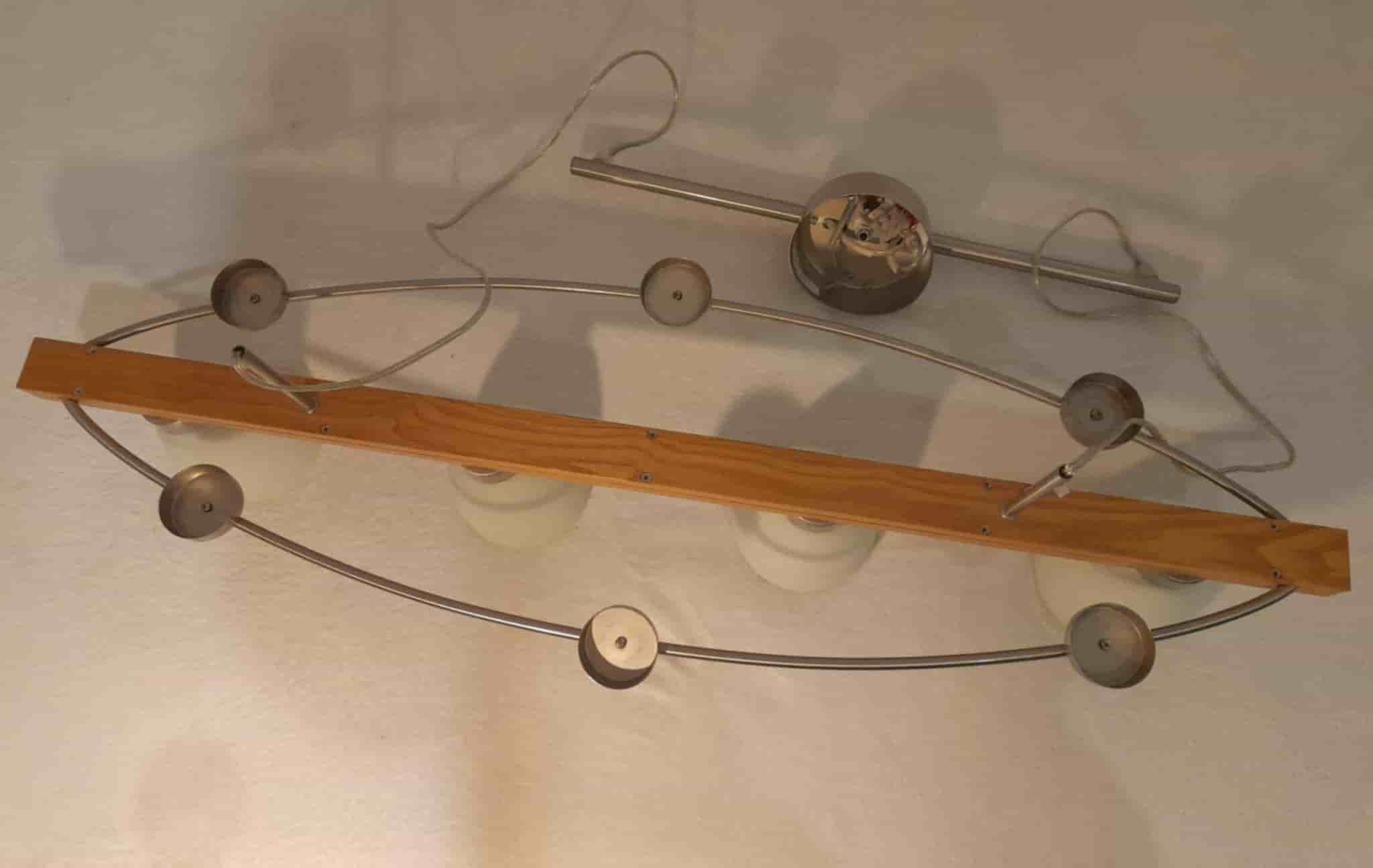 Taklampa Cottex T1684, längd 90 cm och metall med 4 ljuskällor