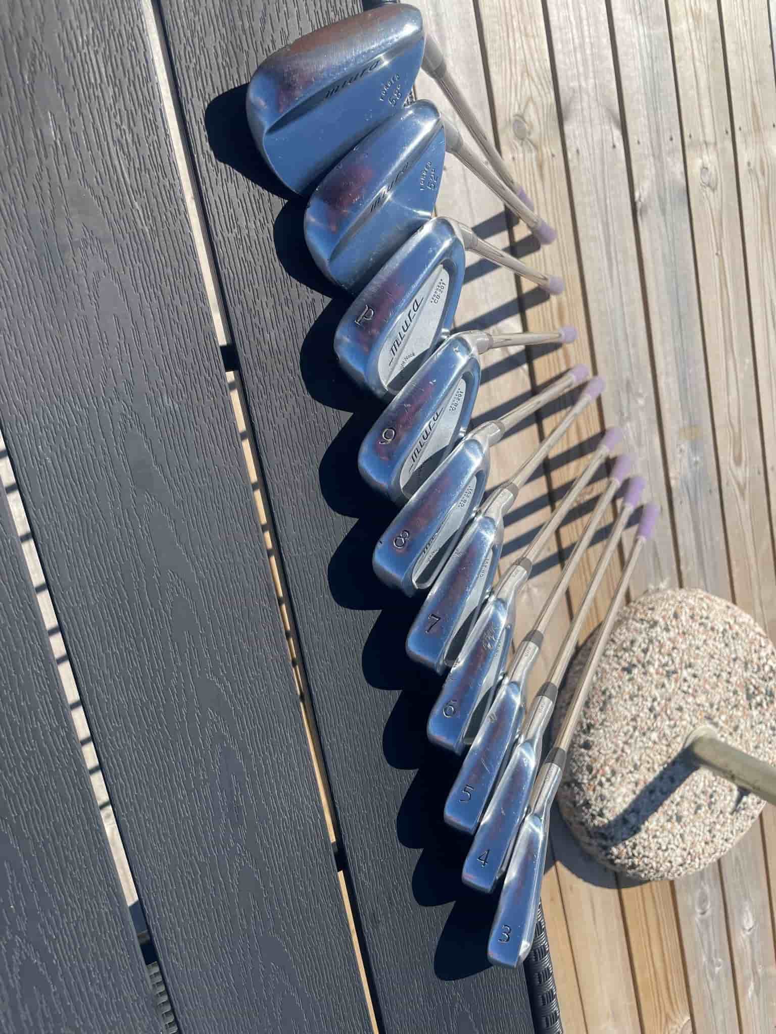 Miura CB-201 järnset 3–P + 52° & 58° – matchat set