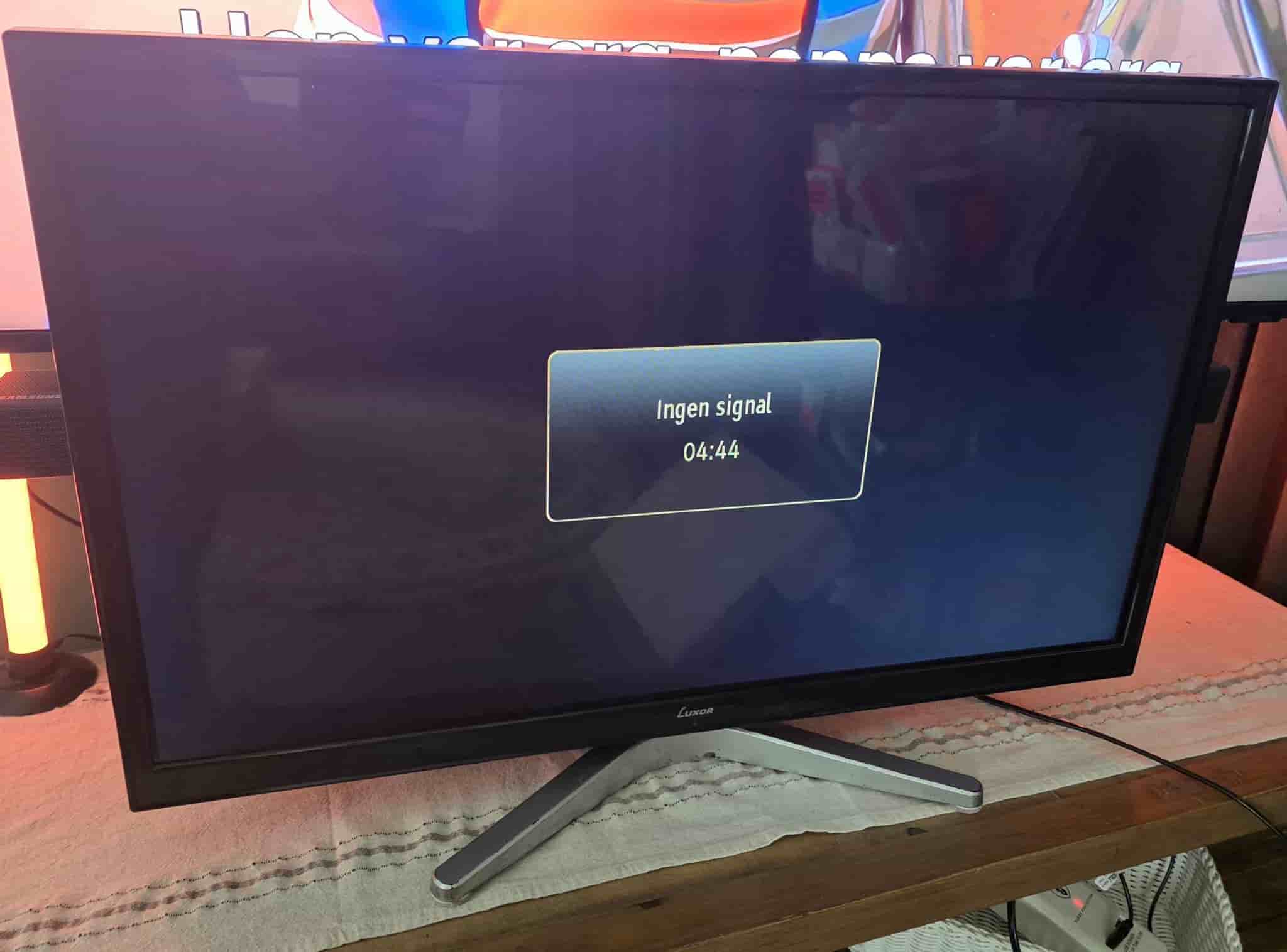 Luxor 32" LED-TV (Modell: LED32HB) – Funktionell TV eller PC-skärm