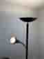 Golvlampa med läslampa