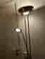 Golvlampa från Aneta Lighting med läslampa