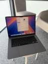 MacBook Air M2 15” - 512 Space Grey