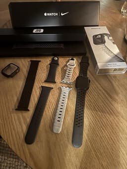 Apple Watch 7 Nike edition 41mm