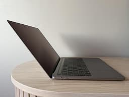 MacBook Pro 13” 2018 - 4 TB portar