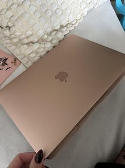 MacBook Air 13”