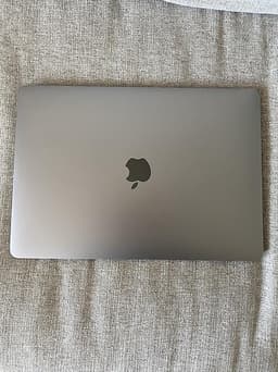 Macbook Air 13 tum 2018
