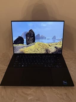Dell XPS 15 9520 – RTX 3050 Ti / 24GB