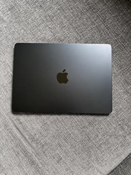 MacBook Air M2