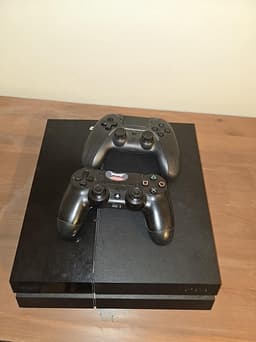 Playstation 4 2 Kontroller