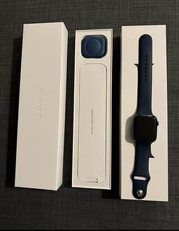 Apple Watch series 7( Cellular,45 mm)