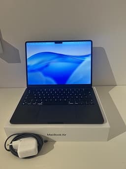 MacBook Air M2 TOPPSKICK